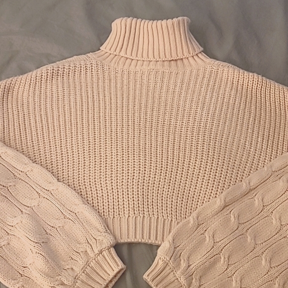 Sweater - Picture 2 of 2